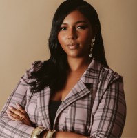 Brittany Smith, Mba