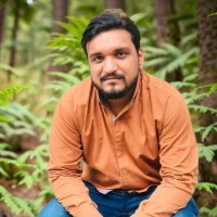 Uzair Akbar