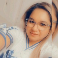Viviana L.