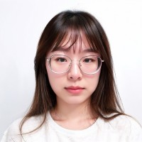 Linda Deng