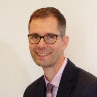 Dr. Steffen Peters