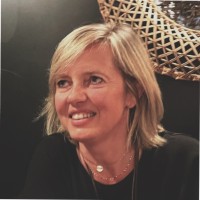 Stéphanie HAUVILLE