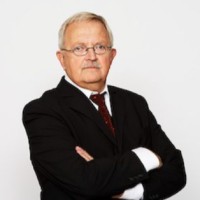 Raymond J Johnston