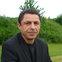 Pierre perret