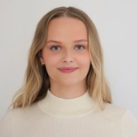 Anja Kurth