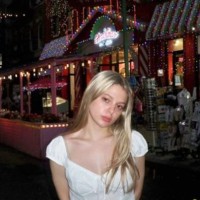 Bella Becker