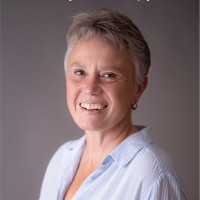 Tracy Dove