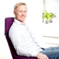 Tom J Persen