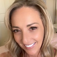 Amanda Collins