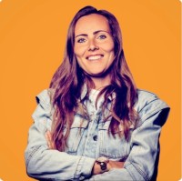 Julia Wertz 👉 (Interim HR/Recruitment)