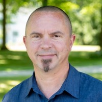 Eddie Holzem