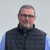 Hervé PELE