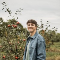Joshua DeVries