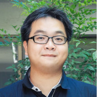 Xu-Chen Wang
