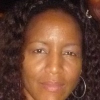 Yvette Metz