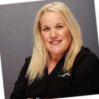 Sandra Bruce