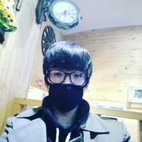 Jong Ha Lee