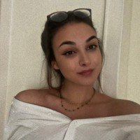 Eva D.