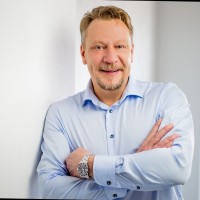 Dr. Jan-Ingraban Schaefer