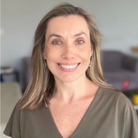 Poliana Ribeiro Pereira Rebello