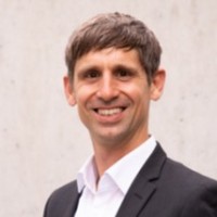 Dr. Patrick Hauf, FRM