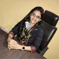 Dr Nidhi Tiwari