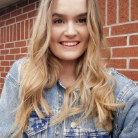 Sophie Lynam