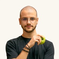 Ivo D.