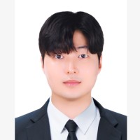 Yong Hoon Lee