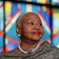 Debra Fraser-Howze