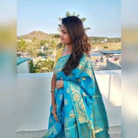 Pallavi H