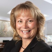 Angie Hesselberg