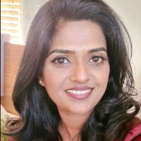 Tina Thomas