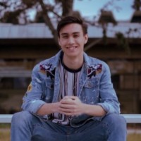 Evan Benton