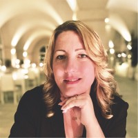 Fiona Carey