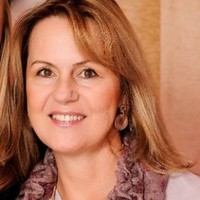 Débora Pelzer Sussenbach