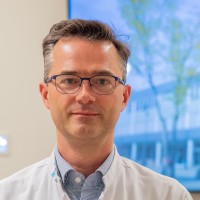Dr. Laurence Jc Van Warmerdam