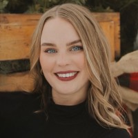 Kristen Rataezyk, Fle