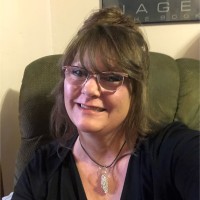 Leslie Etzinger