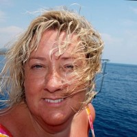Julie Sawyer