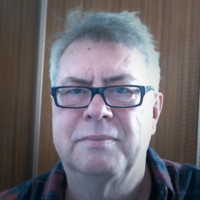 Steve De Caux