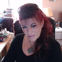 Lori Nocerino (Daphne Molinari)