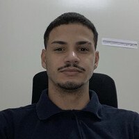 Lázaro Adri