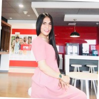Abby Arellano, Clssyb.