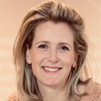 Kirsten Van Der Woning