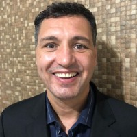 José Roberto Carneiro