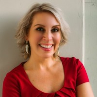 Karin Nelson