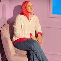 Serine Ezzo
