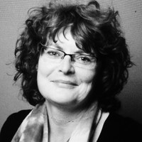 Saskia Bender