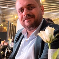 Mark Ezzat